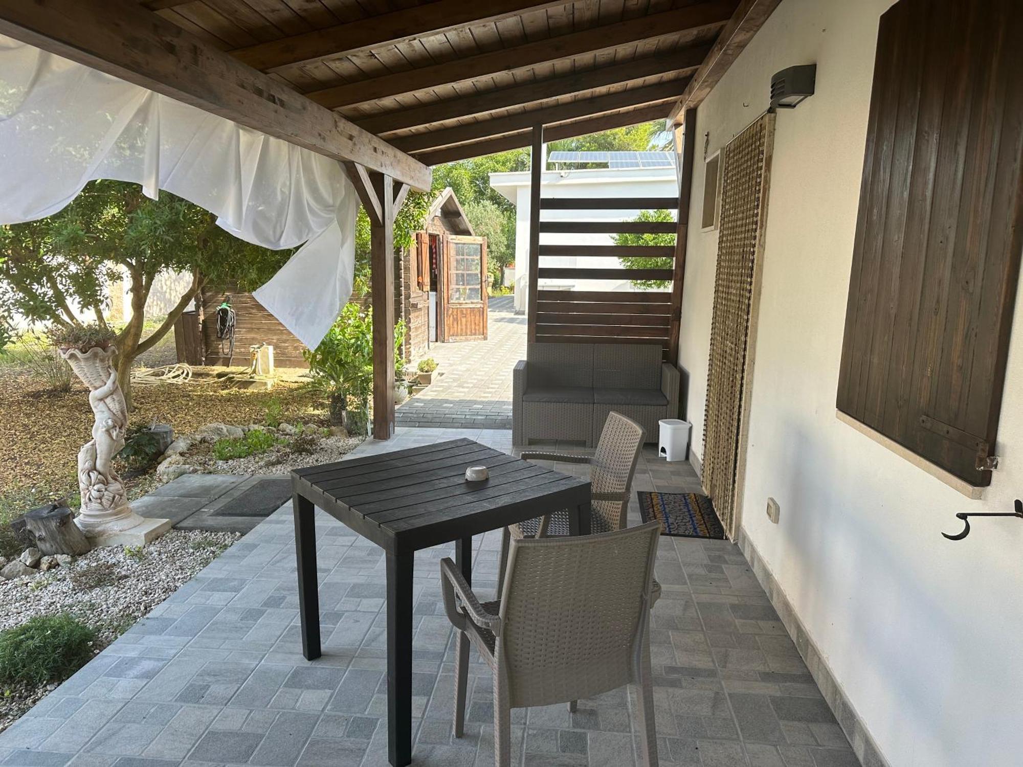 B&B Angolo Magico Парабита Экстерьер фото