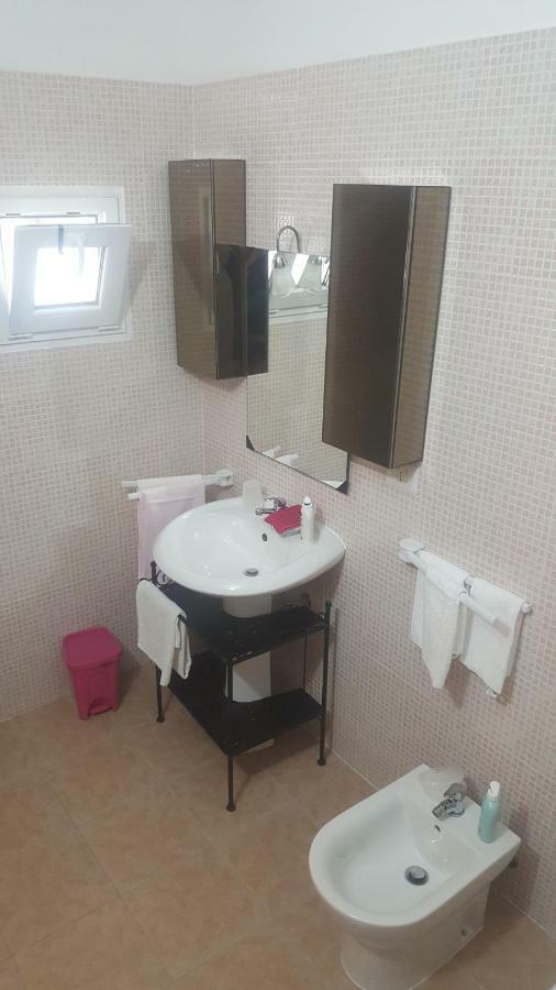 B&B Angolo Magico Парабита Экстерьер фото